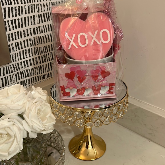 Valentine’s Day Box Bundle created by ZeeZee2000 - Picture 1 of 2